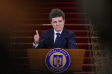 presedintele-nicusor-dan-are-consultari-astazi-cu-partidele-parlamentare-pentru-formarea-unui-nou-guvern
