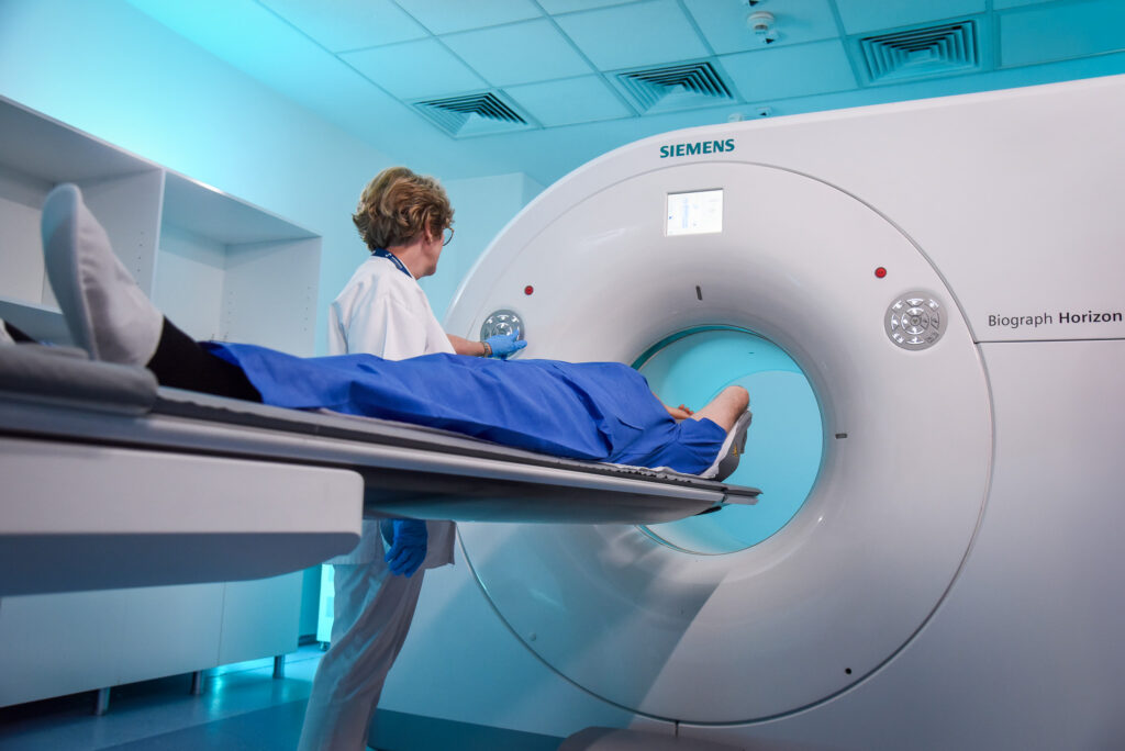 investigatie-pentru-cancerul-de-prostata,-disponibila-in-premiera-in-romania-(p)