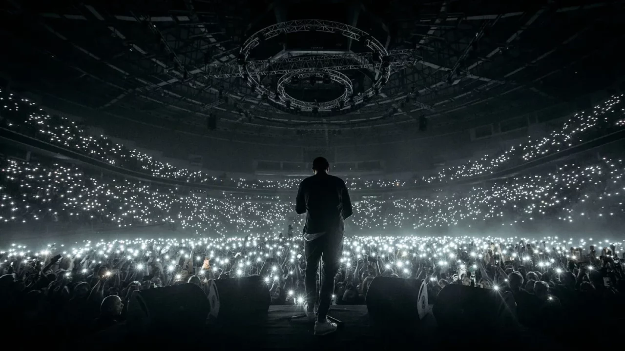 imagini-false-distribuite-pe-internet-inainte-de-concertul-lui-max-korzh-pe-arena-nationala