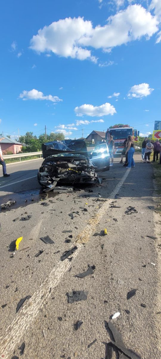 accident-rutier-in-comuna-deleni.-sunt-implicate-cinci-persoane