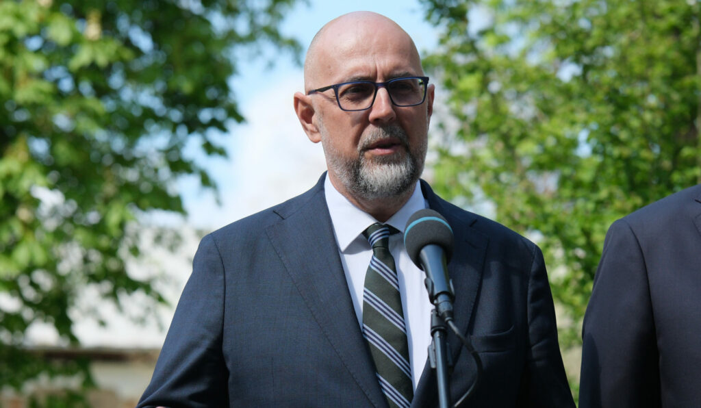 kelemen-hunor-critica-proiectul-legii-salarizarii-unitare:-familiile-ocupationale-nu-au-fost-gestionate-foarte-bine-in-anexe