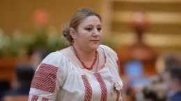 europarlamentarul-si-presedintele-sos-romania-diana-iovanovici-sosoaca-cere-intregirea-neamului