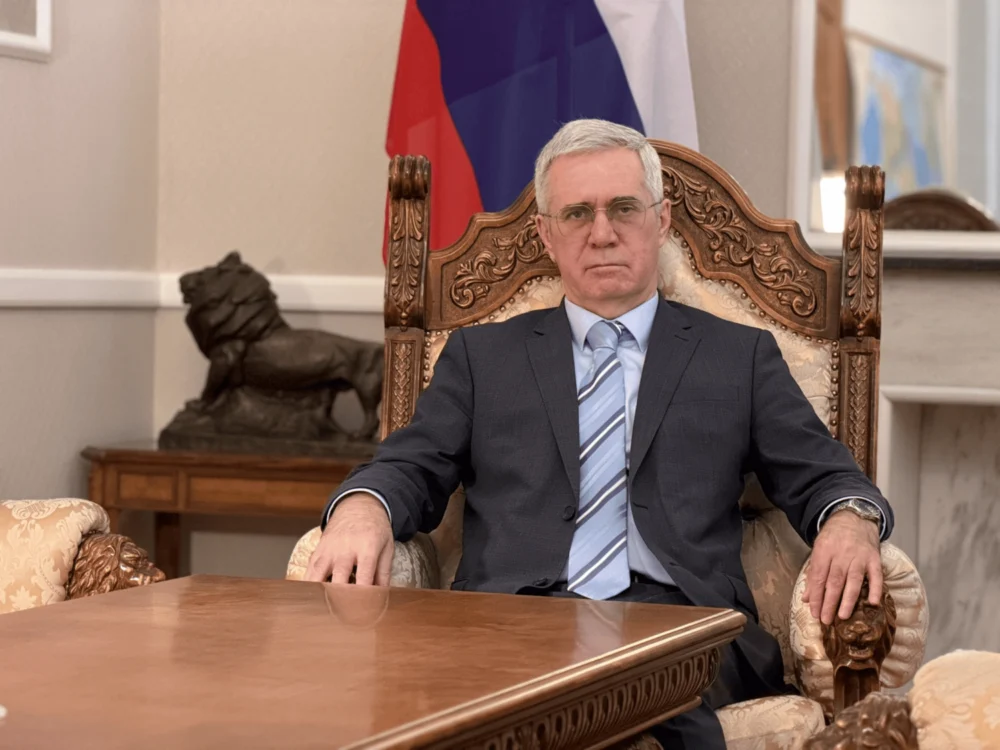 consulul-general-al-rusiei-are-la-dispozitie-72-de-ore-sa-paraseasca-romania.-bucurestiul-inchide-consulatul-si-il-convoaca-pe-ambasador-la-mae