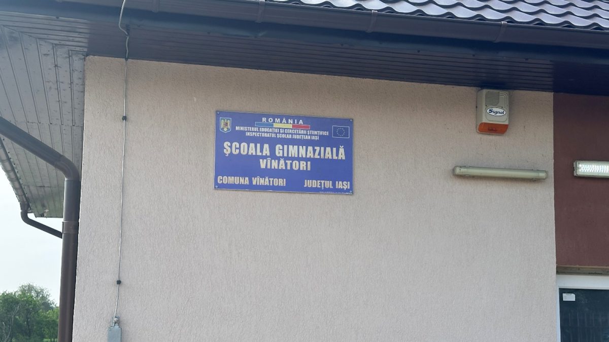 scandalul-titularizarilor-de-la-scoala-vanatori-continua!-alte-doua-posturi-au-fost-aprobate,-desi-profesorii-sustin-ca-sunt-ilegale:-e-vorba-de-prietenie.-s-a-intrat-intr-un-cerc-vicios