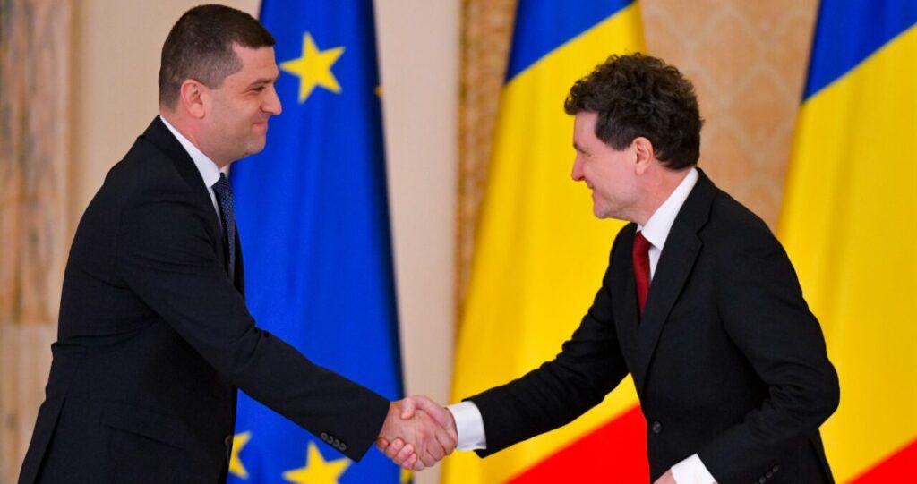 comandatul-suprem-al-armatei-si-ministrul-apararii-nu-se-pun-de-acord-cu-privire-la-traiectoria-dronei-de-la-galati.-una-sustine-nicusor-dan,-alta-radu-miruta