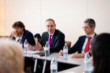 alexandru-nazare,-discutii-la-viena-cu-investitorii:-romania-poate-aspira-la-imbunatatirea-ratingului-de-tara