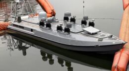 precizarile-armatei-romane-dupa-ce-o-drona-marina-s-a-autodetonat-in-portul-constanta:-este-de-tipul-celor-folosite-in-razboiul-din-ucraina