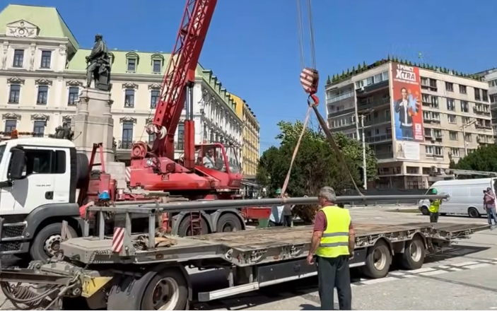 a-inceput-santierul-din-piata-unirii!-lucrarile-vor-dura-12-luni