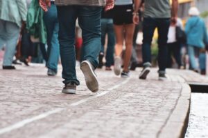 bucurestenii,-tristii-europei-capitala-romaniei-ajunge-in-coada-unui-clasament-global-care-arata-ce-departe-suntem-de-orasele-fericite.