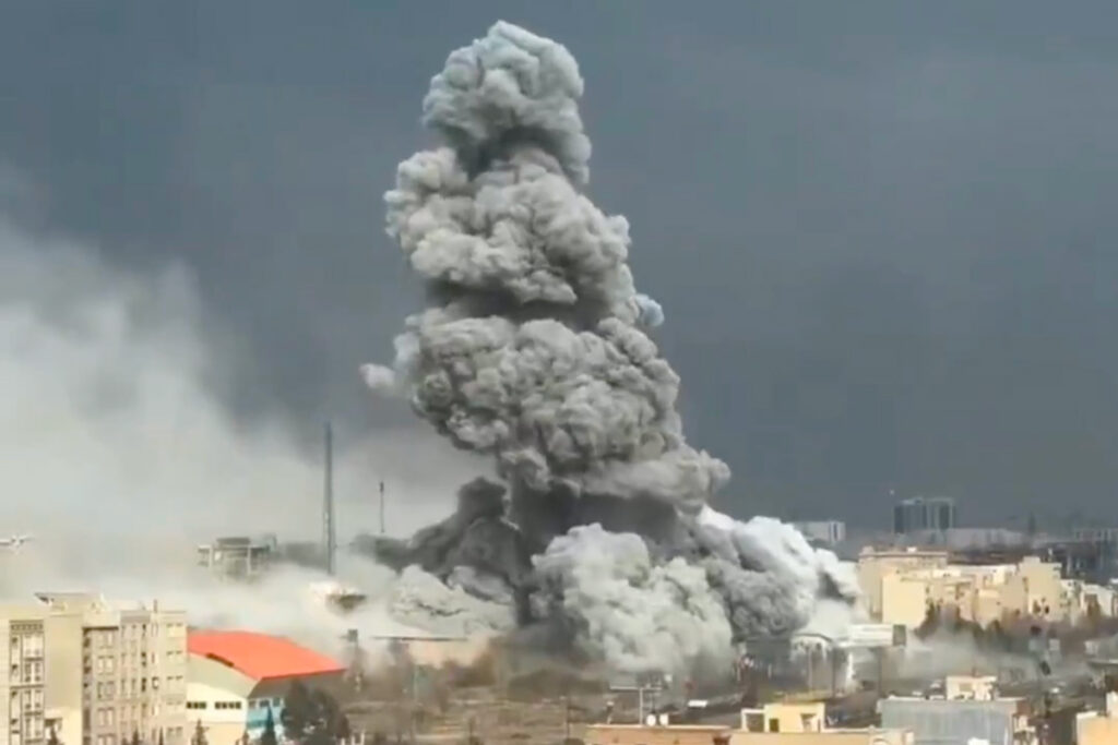 explozii-masive-in-teheran-si-isfahan,-dupa-bombardamentele-israeliene.-tensiunile-din-orientul-mijlociu-escaladeaza