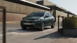 francezii-au-comparat-dacia-sandero-cu-hyudai-i10:-care-e-afacerea-mai-buna