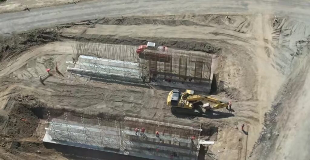imagini-aeriene-de-pe-santierul-autostrazii-a7,-bacau-–-pascani,-lotul-2,-trifesti-gheraesti
