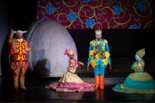 cenusareasa-transforma-scena-bucharest-opera-festival-in-magie-pura