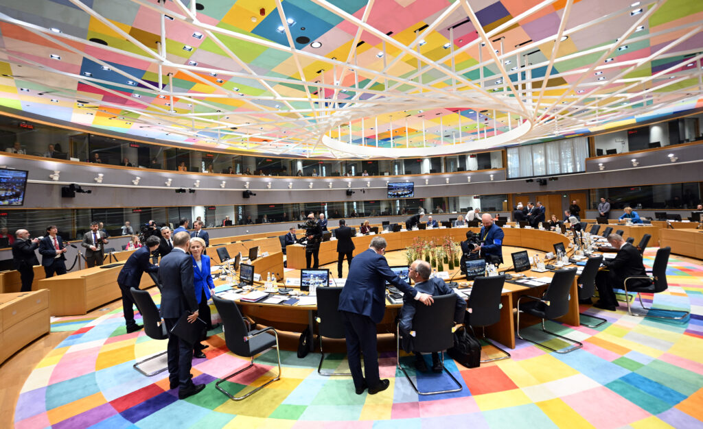 batalie-pentru-bugetul-ue-de-2000-de-miliarde-de-euro.-fondurile-de-coeziune,-in-centrul-disputei-care-vizeaza-si-romania