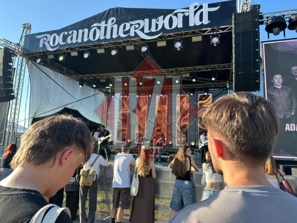 rocanotherworld-2026-a-inceput-la-iasi.-trei-zile-de-muzica-alternativa-la-gramma-wines,-barnova