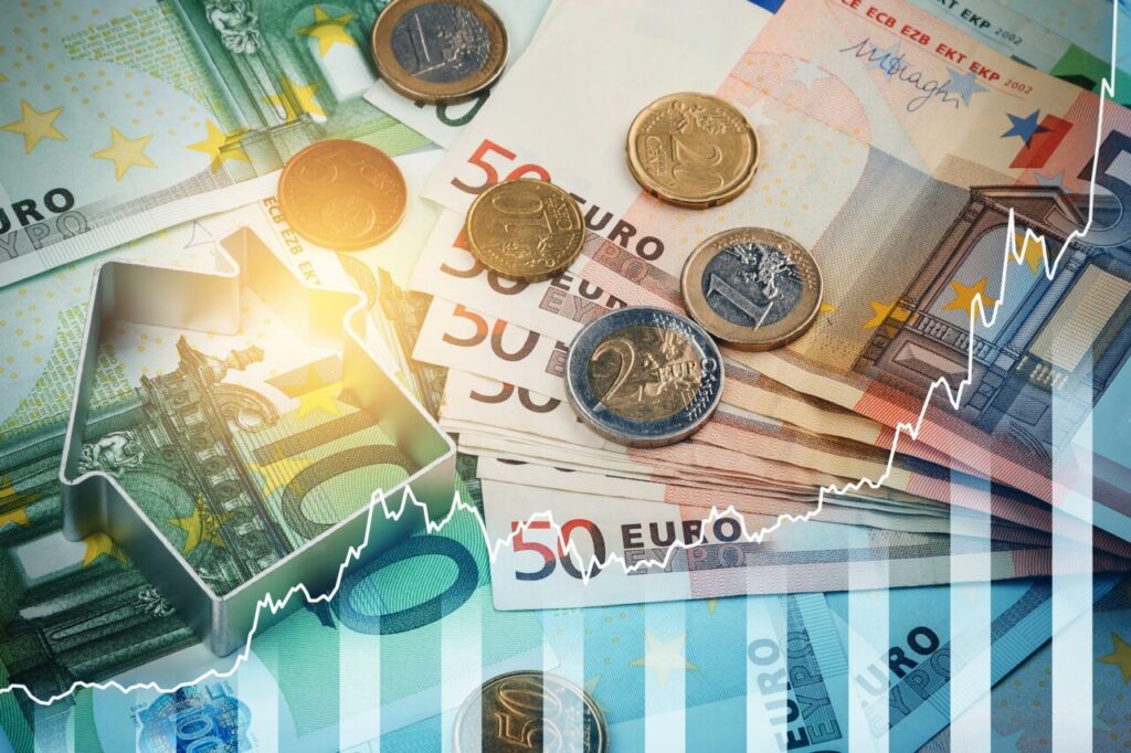 euro-nu-se-mai-opreste-din-crestere