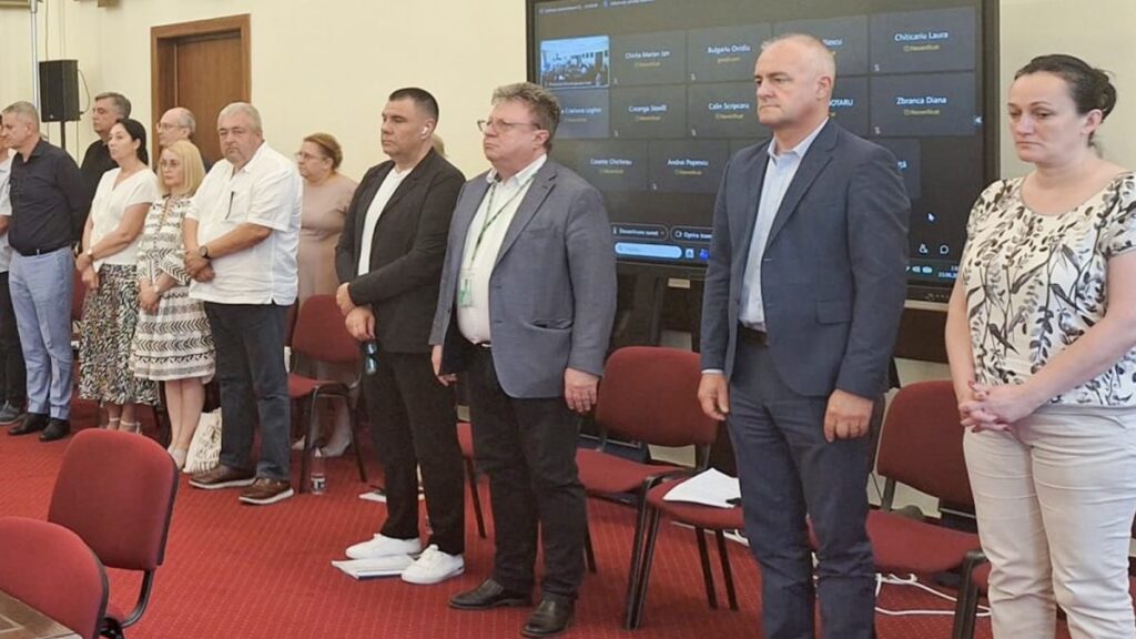lovitura-pentru-directorii-societatilor-primariei-iasi-si-pentru-membrii-consiliilor-de-administratie!-salariile-bonus-au-fost-reduse,-iar-indemnizatiile-sunt-minimul-pe-economie