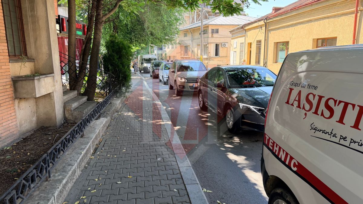circulatia-pe-strada-sf.-sava-a-fost-oprita-din-cauza-lucrarilor!-soferii-petrec-zeci-de-minute-in-traficul-infernal-din-zona