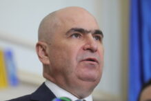 bolojan-spune-ca-siegfried-muresan-nu-a-fost-agreat-la-palatul-cotroceni:-nu-am-promis-un-cec-in-alb-pentru-grindeanu