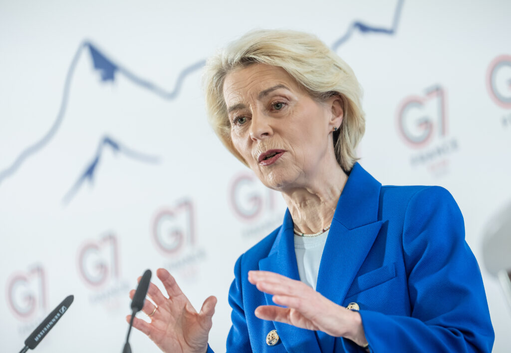 ursula-von-der-leyen-reactioneaza-la-atacul-masiv-asupra-kievului:-ucraina-are-nevoie-urgenta-de-sprijin.-vom-discuta-despre-acest-lucru-in-cadrul-summitului-nato