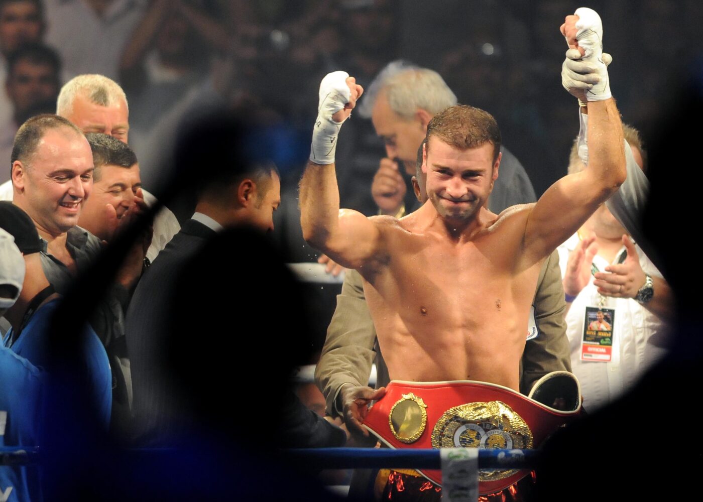 valul-de-caldura-da-mari-batai-de-cap-sportivilor-de-performanta!-lucian-bute-va-prezinta-solutia-pe-timp-de-canicula