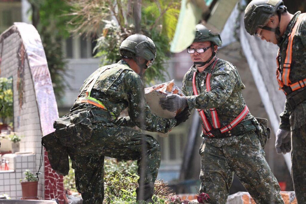 taiwanul-reintroduce-educatia-anticomunista-in-scolile-militare,-pe-fondul-tensiunilor-cu-china