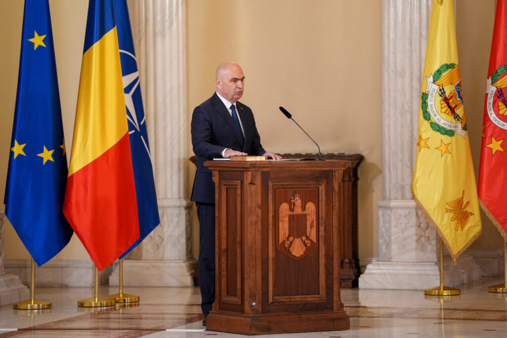 ce-s-a-ales-de-promisiunea-lui-bolojan-de-la-inceput-de-mandat-ca-va-salva-economia-a-preluat-o-tara-cu-o-prognoza-de-crestere-de-2,4%-pentru-2026,-iar-datele-oficiale-arata-acum-o-scadere-de-1,2%.-o-gaura-de-peste-70-de-miliarde-de-lei