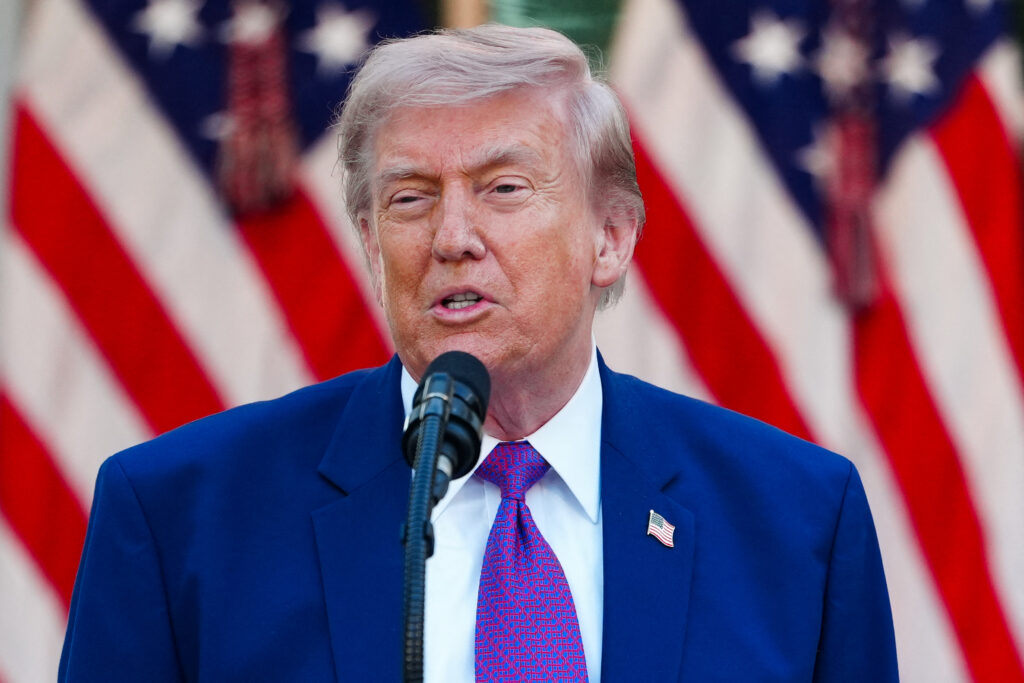donald-trump-anunta-un-nou-control-medical-la-walter-reed-si-spune-ca-a-trecut-din-nou-testul-cognitiv