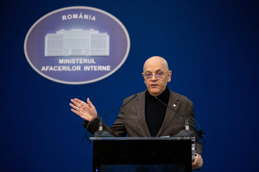 raed-arafat-reactioneaza-dupa-ce-ion-cristoiu-a-spus-ca-seful-dsu-isi-ameninta-anchetatorii