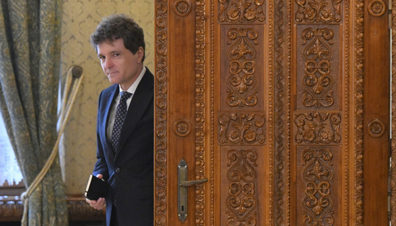 nicusor-dan-se-intalneste-la-cotroceni-cu-liderii-fostei-coalitii.-programul-consultarilor