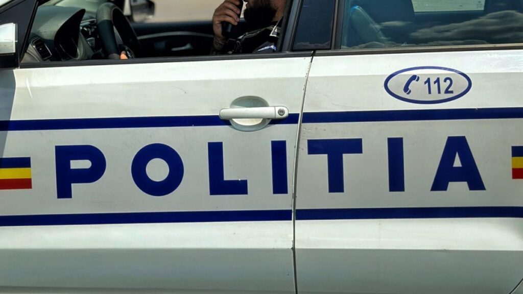soferii-care-nu-au-dat-prioritate-de-trecere-pietonilor-s-au-ales-cu-dureri-de-cap-dupa-ce-politistii-i-au-oprit-in-trafic