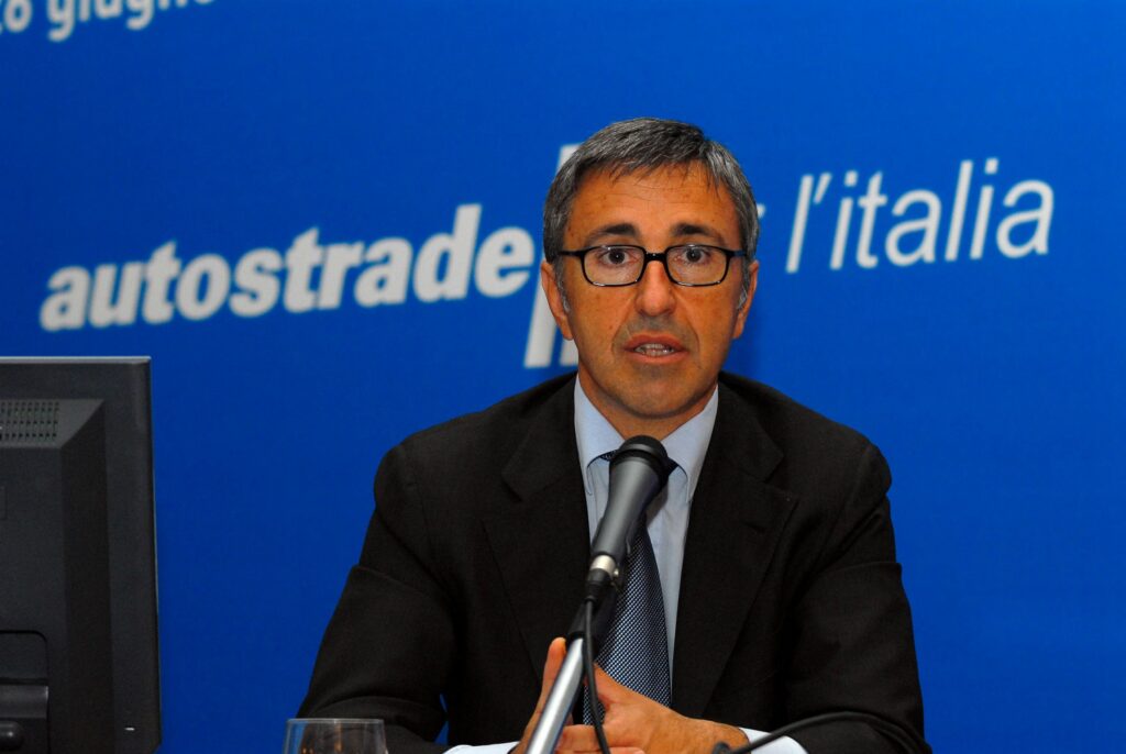 fostul-director-al-companiei-de-autostrazi-din-italia,-condamnat-la-12-ani-de-inchisoare.-avocatii-sai-spun-ca-vor-face-apel