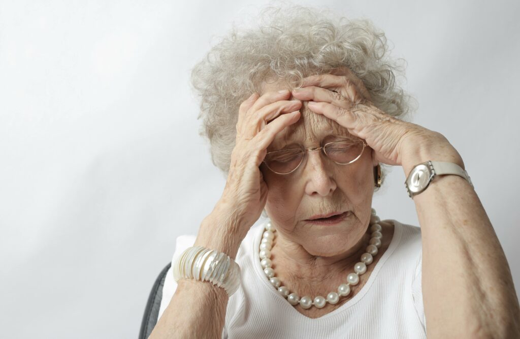 un-simplu-vaccin-te-poate-tine-departe-de-alzheimer-si-dementa-/-de-ce-e-important