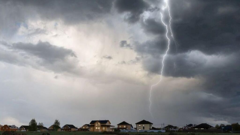 ro-alert-emis-in-judetul-iasi-din-cauza-ploilor-torentiale-si-a-furtunilor-–-update