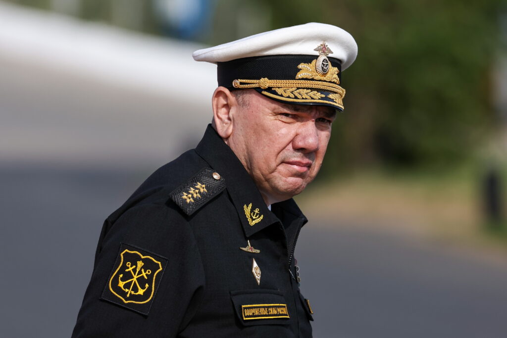 rusia-construieste-prima-sa-nava-fara-echipaj-pentru-detectarea-submarinelor,-afirma-seful-marinei