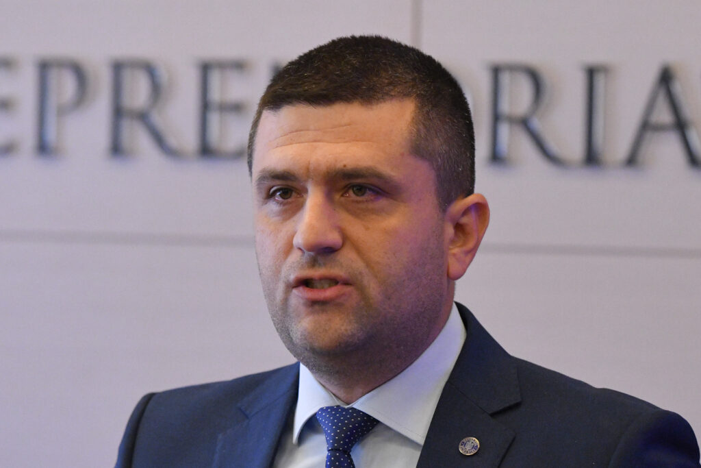 miruta,-despre-amenintarea-cu-bomba-din-constanta:-apelul,-transmis-de-pe-numere-din-polonia-si-ucraina