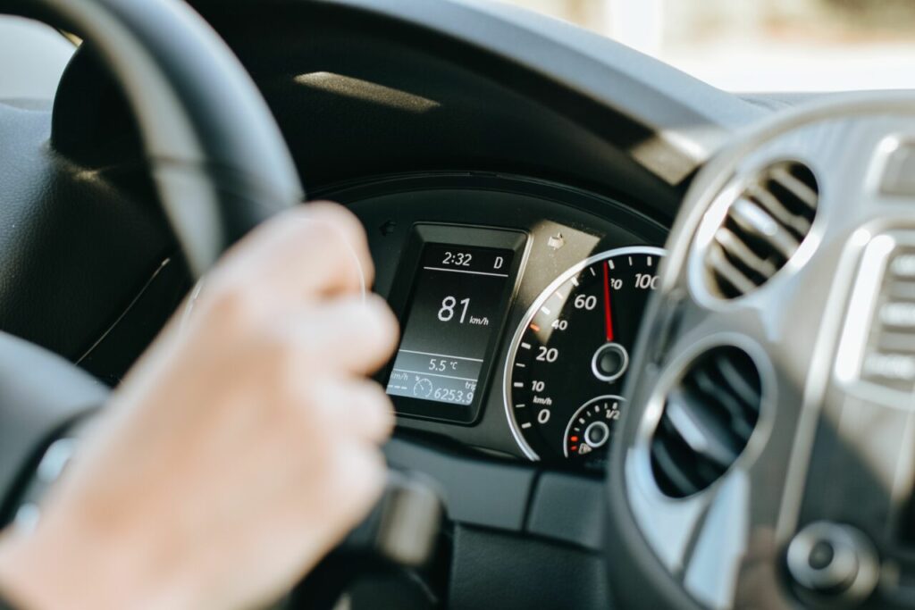 noi-reguli-pentru-obtinerea-si-reinnoirea-permisului-de-conducere.-ce-schimbari-prevad-autoritatile