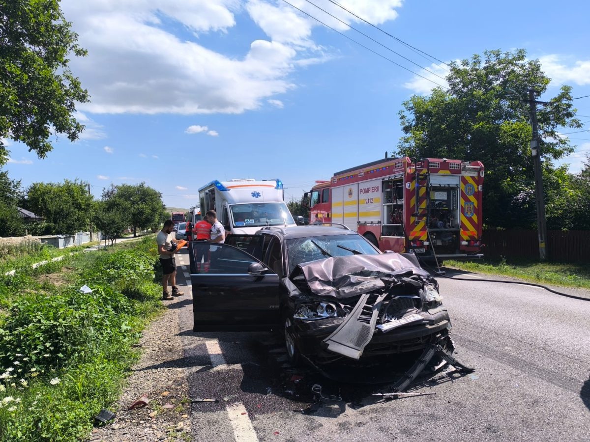 accident-violent-la-iasi!-un-autocamion-si-un-autoturism-s-au-izbit.-o-persoana,-transportata-la-spital