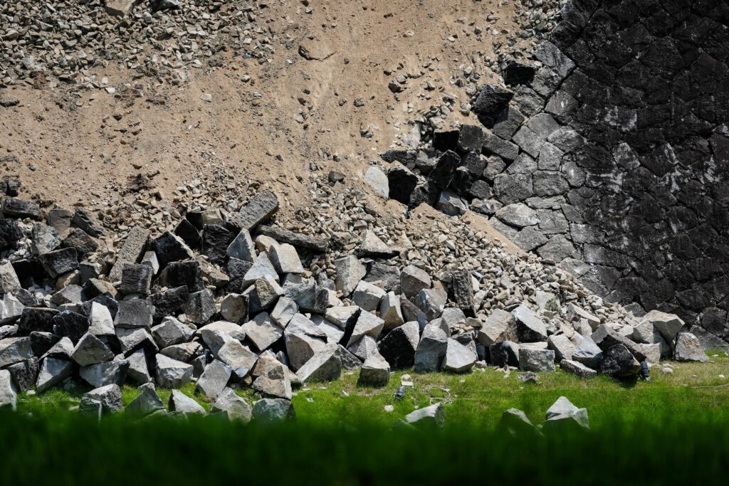 cutremur-devastator-in-japonia.-bilantul-mortilor-a-crescut-la-34-dupa-seismul-din-kumamoto