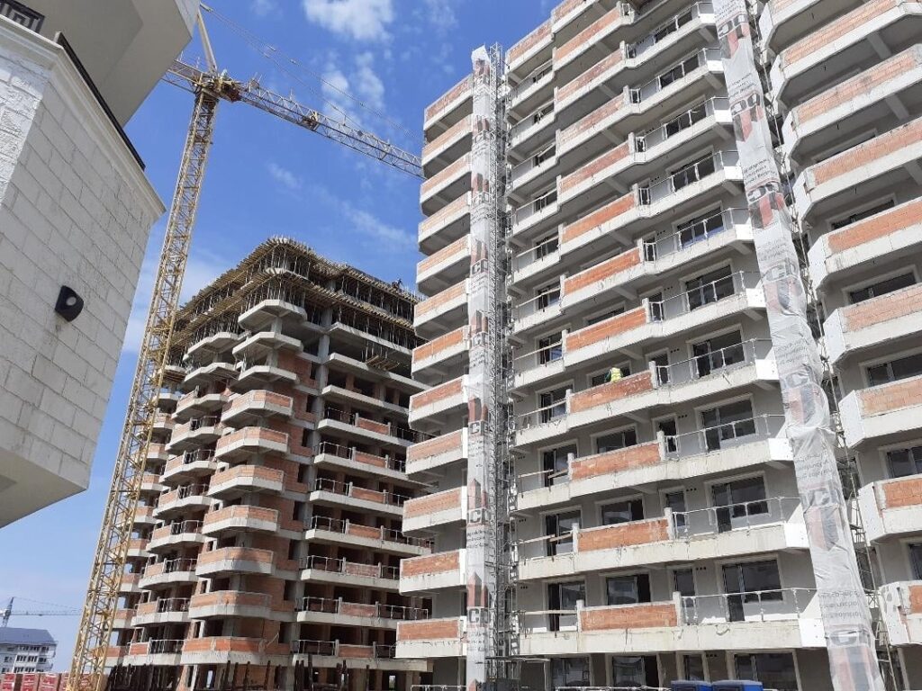 an-de-aur-pentru-companiile-de-constructii-din-iasi.-in-2025,-profiturile-au-explodat,-desi-numarul-angajatilor-a-scazut
