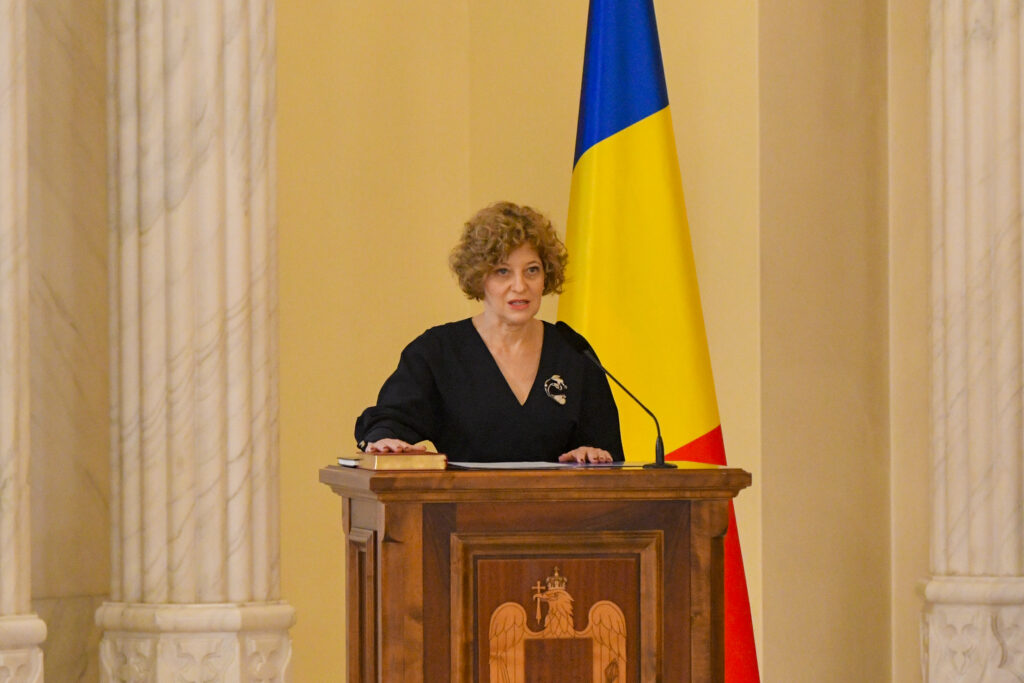 oana-gheorghiu,-despre-ambulanta-atacata-la-cluj:-tik-tok-ul-fura-creiere.-avem-nevoie-de-o-lege-impotriva-dezinformarii