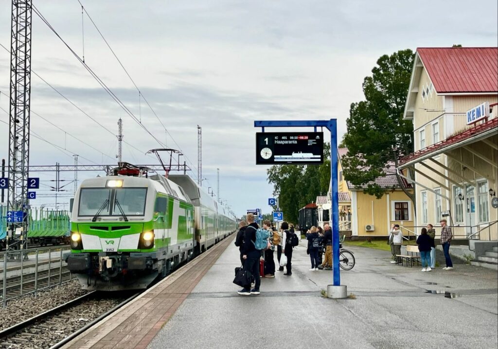 din-portugalia-pana-aproape-de-cercul-polar,-cu-trenul-noua-legatura-finlanda-suedia-face-posibil-un-traseu-de-circa-5.000-km