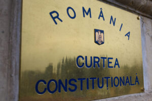 ccr-dezbate-astazi-sesizarile-la-noua-lege-ani.-nicusor-dan,-pnl-si-usr-au-contestat-o