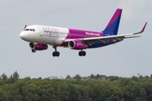 wizz-air-deschide-baza-la-brasov-si-lanseaza-noi-rute