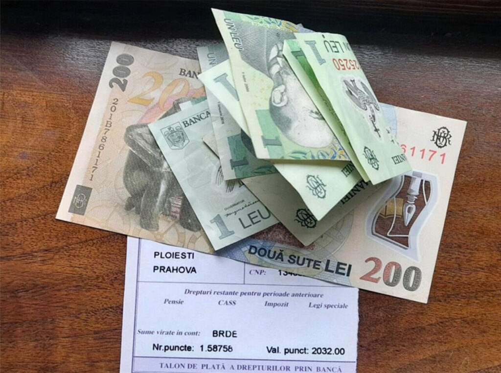 pensii-mai-mari-pentru-romanii-care-au-lucrat-inainte-de-2001.-cine-beneficiaza-si-cat-poate-primi-in-plus