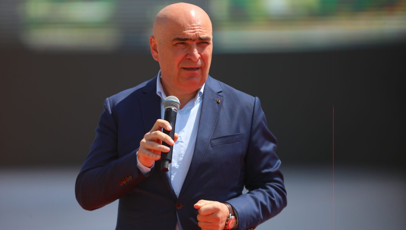 ilie-bolojan,-mesaj-pentru-david-popovici-dupa-dubla-de-aur-de-la-campionatele-europene-de-natatie-de-la-paris