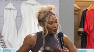 cum-a-reactionat-maria-sharapova-cand-a-vazut-o-pe-serena-williams,-marea-ei-rivala,-in-timpul-unui-antrenament-dur-la-cincinnati
