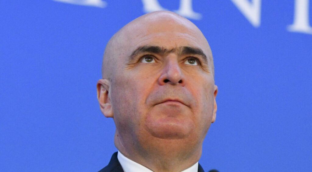bolojan-refuza-sa-explice-restantele-catre-olimpici