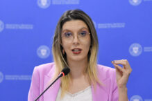 diana-buzoianu-cauta-20-de-tineri-care-sa-participe-la-deciziile-romaniei-privind-clima-si-mediul