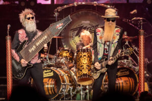 a-murit-frank-beard,-bateristul-trupei-zz-top.-muzicianul-avea-77-de-ani